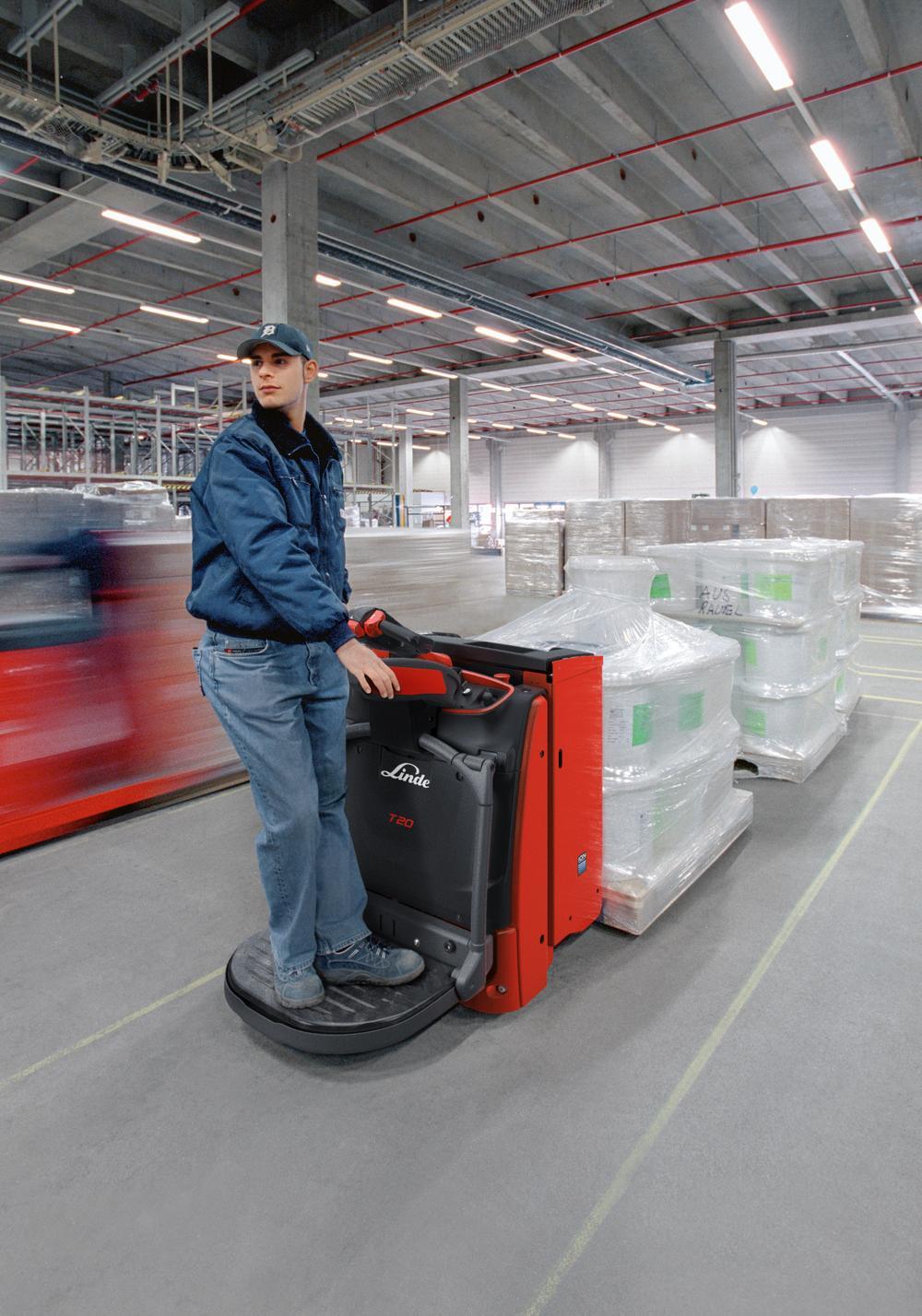 Linde T20 AP pallettruck met opklapbaar staplatform te huur