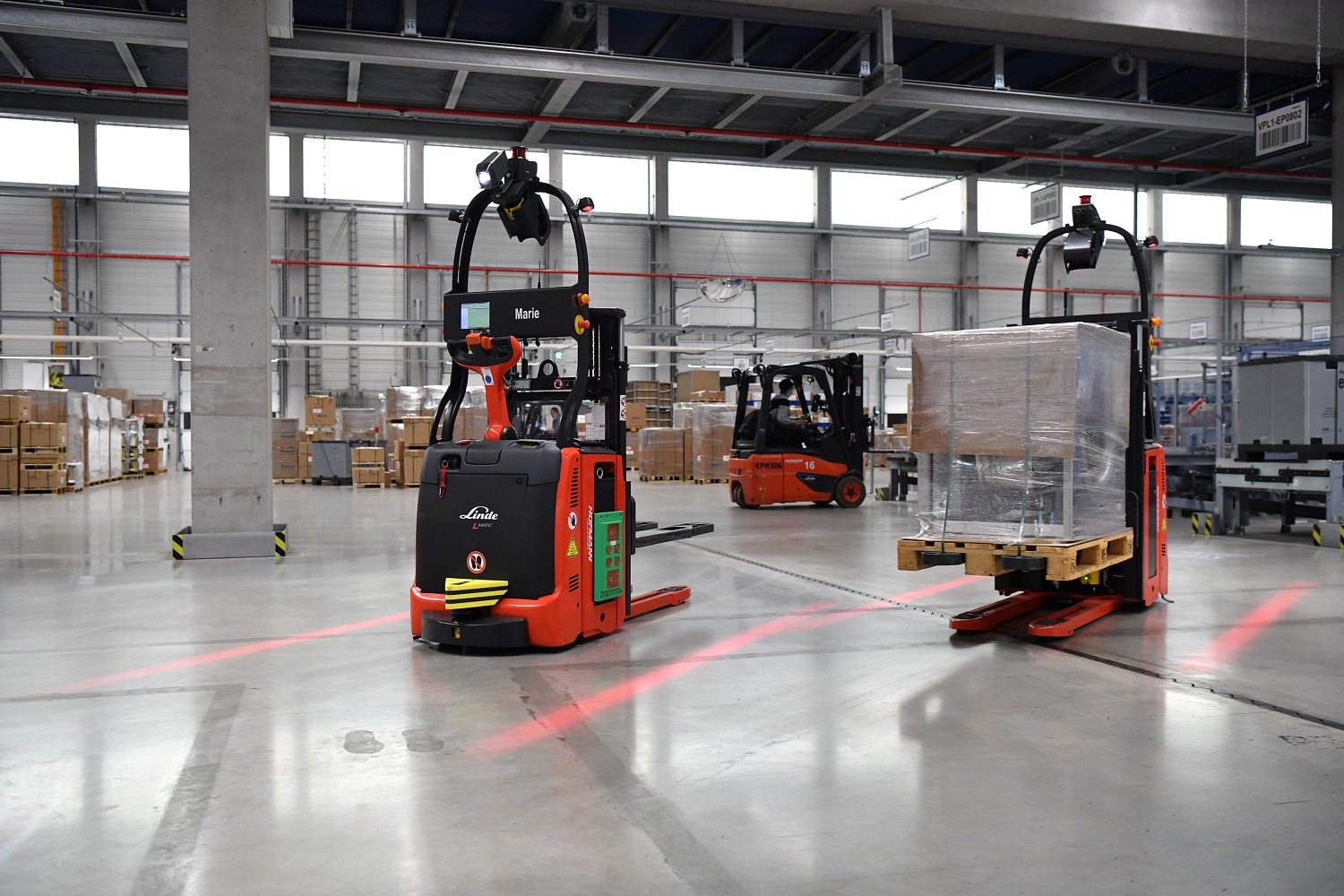 Automatiseren met Linde L-Matic agv's