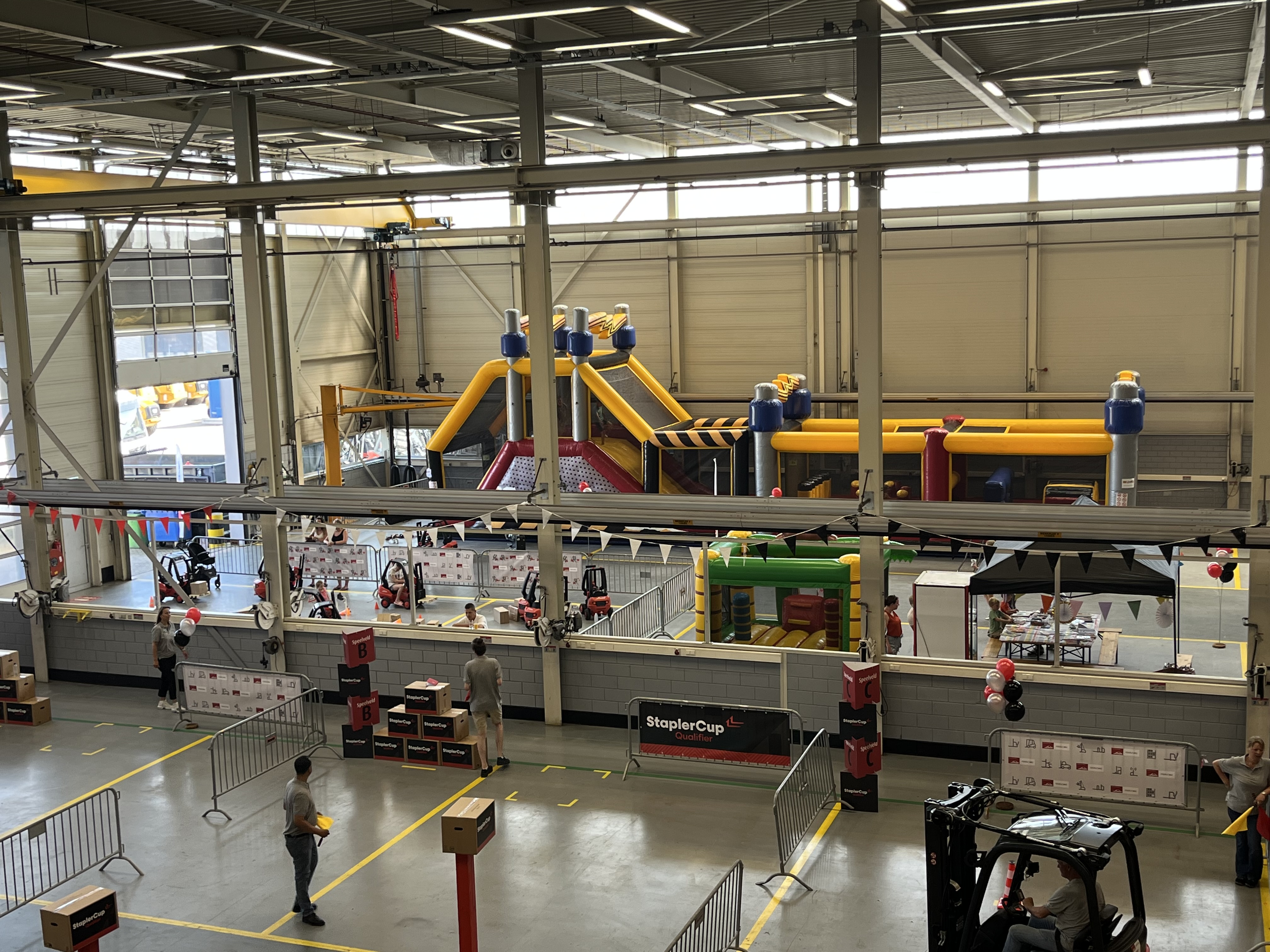 Springkussen tijdens HeftruckCup 2025