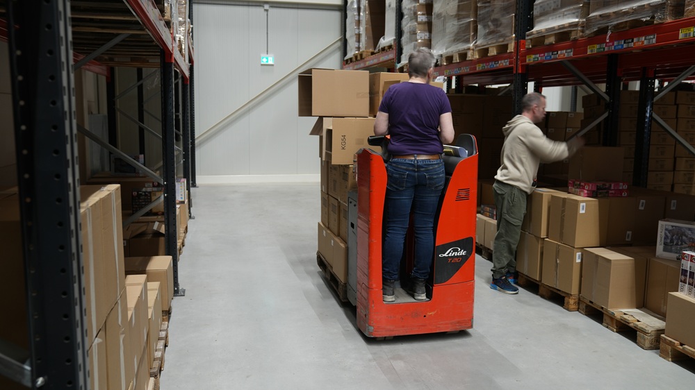 Linde elektrische pallettruck bij 999 games