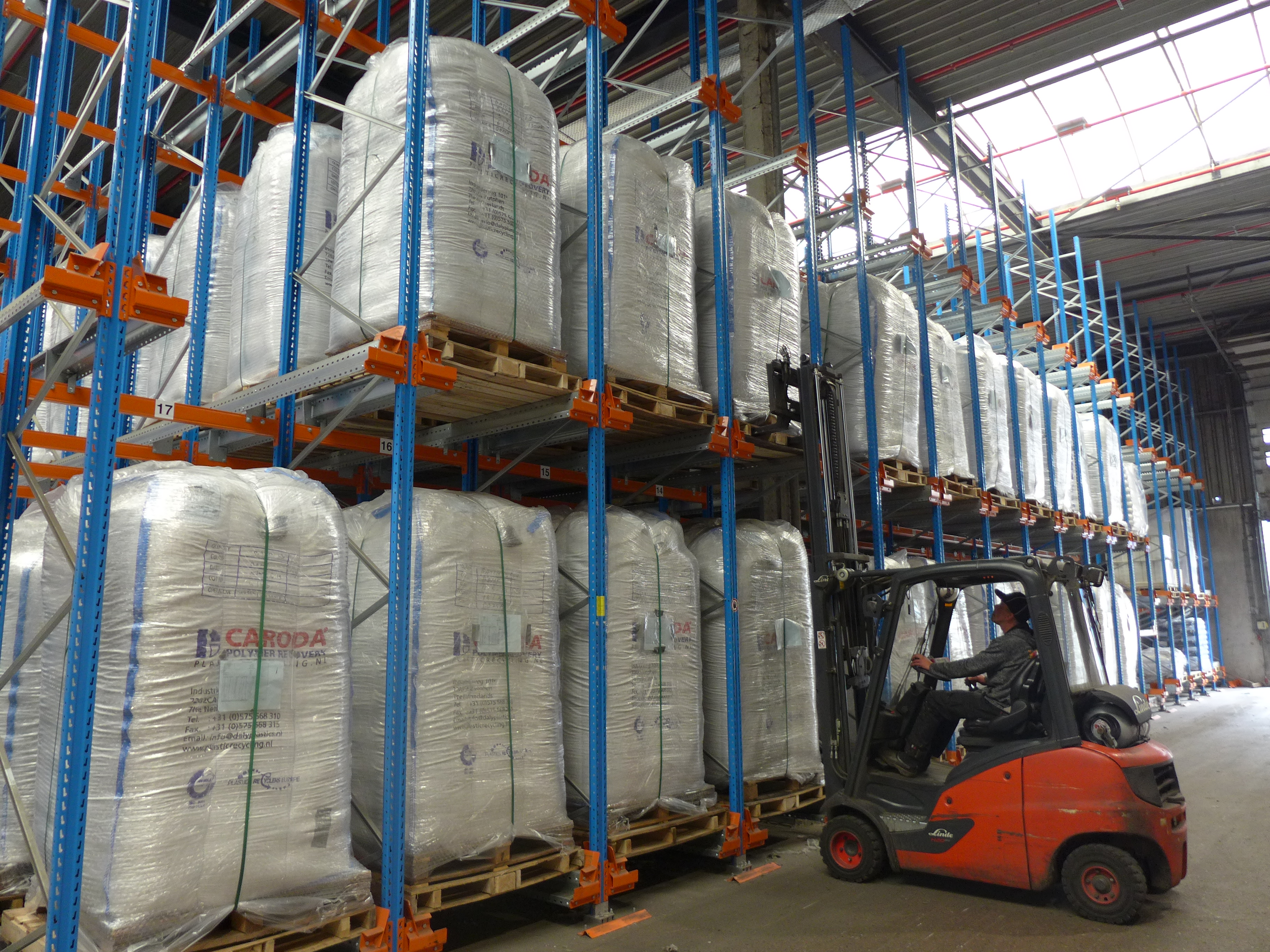 Linde heftruck papier recycling 