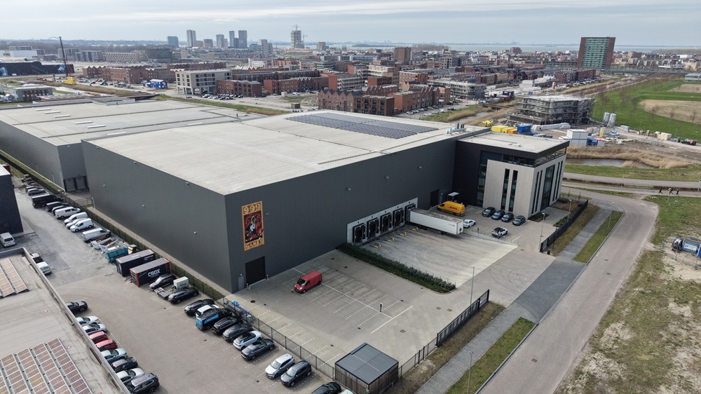 Pand van 999 games in Almere